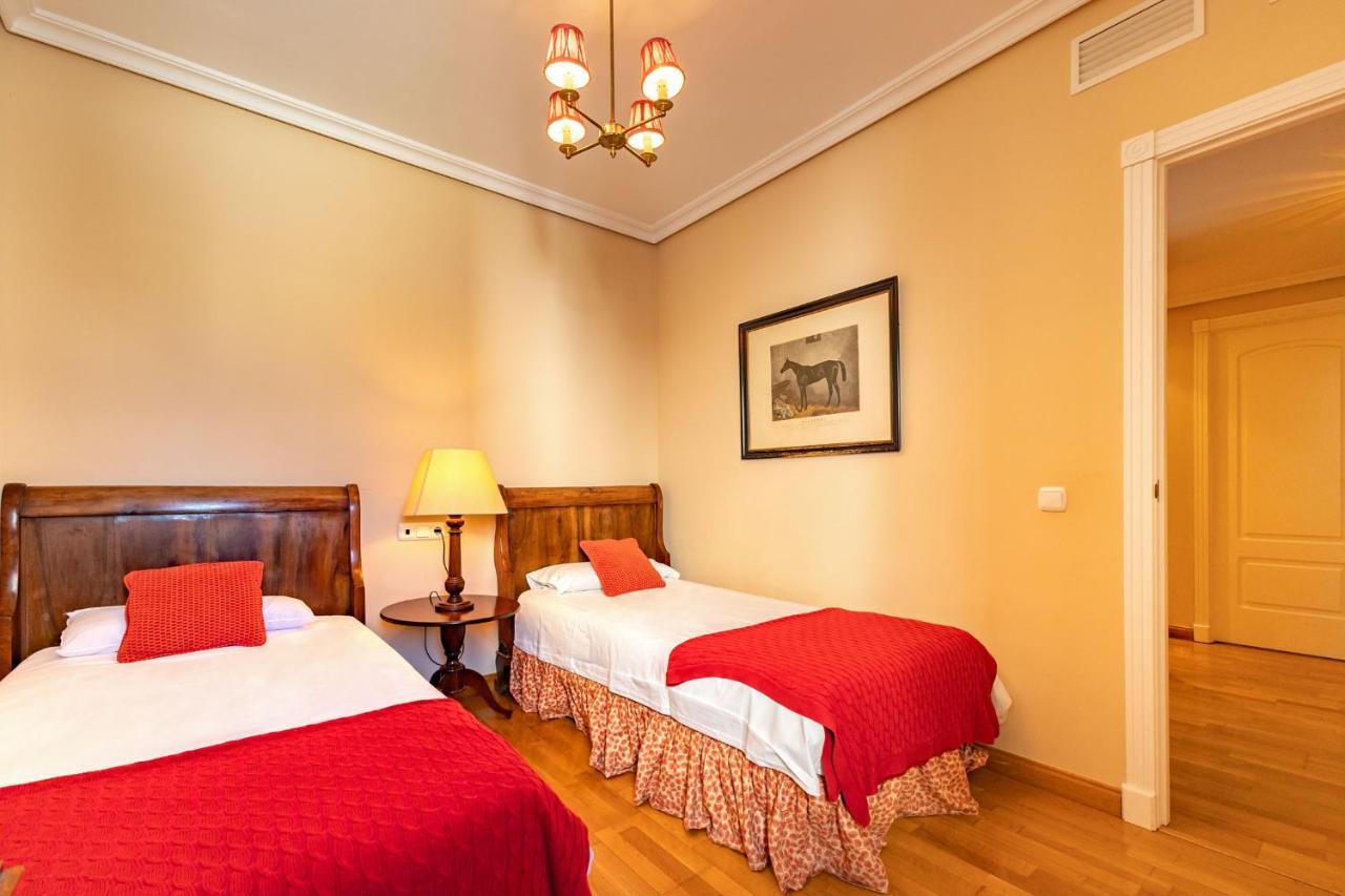 180 Luxury Gran Prado * Seville